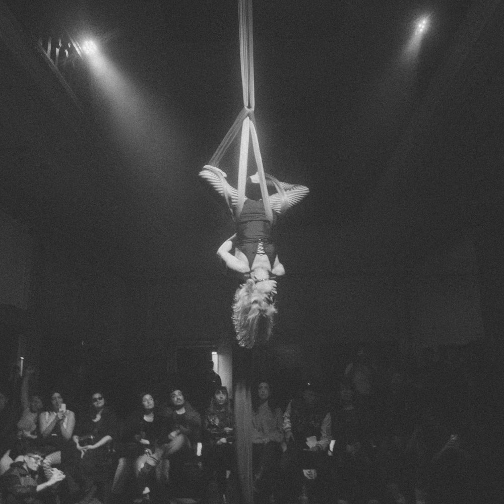 Flyer CHAISENROOM | IX ANIVERSARIO & GOOBYE 2025| SÁB 27 DIC EN EMPORIO ECHAURREN, VALPARAÍSO