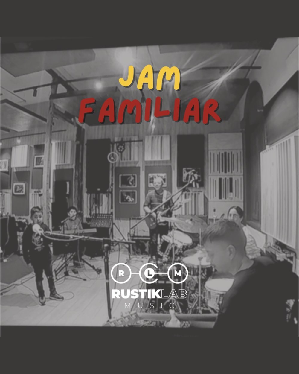 ESTUDIO ABIERTO PARA LA FAMILIA EN RUSTIKLAB MUSIC