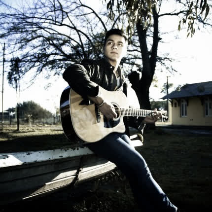 Carátula EDUARDO ARCE - Historias