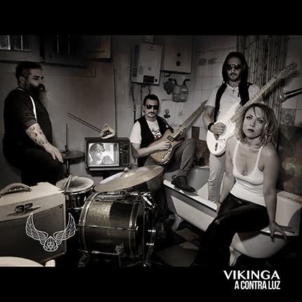 Carátula VIKINGA - A Contra Luz