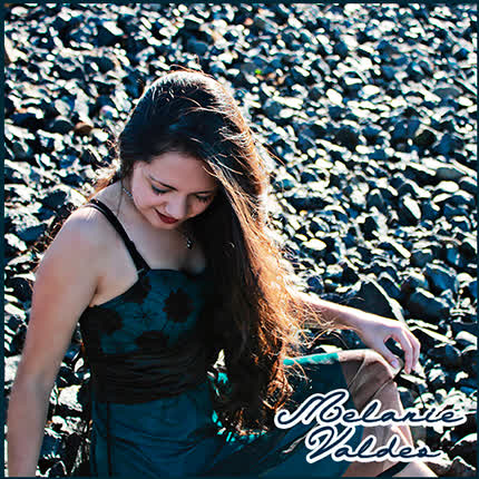 Carátula MELANIE VALDES - Escuchando el Mar