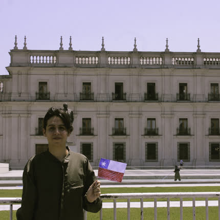 Carátula PODER FANTASMA - ¿Por Qué No Tiramos una Bomba en la Moneda?