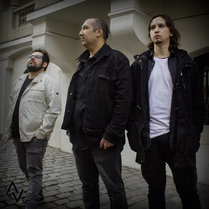 Carátula AVENIDA AMSTERDAM - No Te Vayas